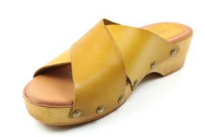 CASARINI 23331 geel slippers - www.lascarpa.nl